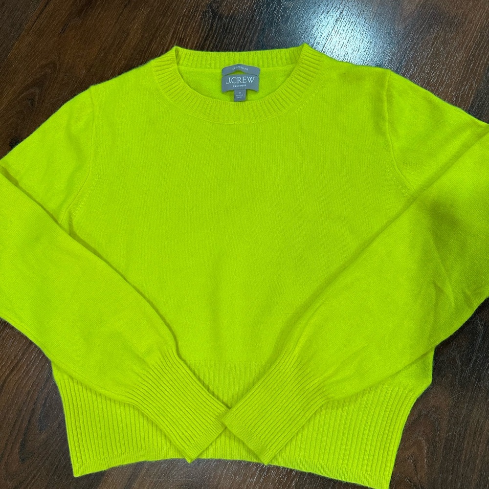 J. Crew Cropped 100% cashmere crew-neck sweater Size M Lemon Sorbet color - Picture 5 of 10